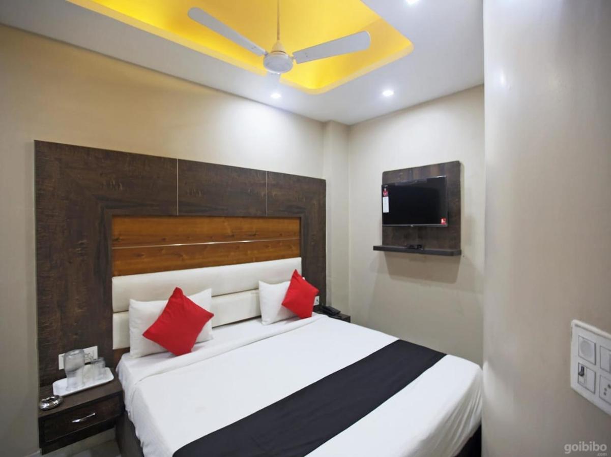 Hotel Amour By Rpi นิวเดลี ภายนอก รูปภาพ